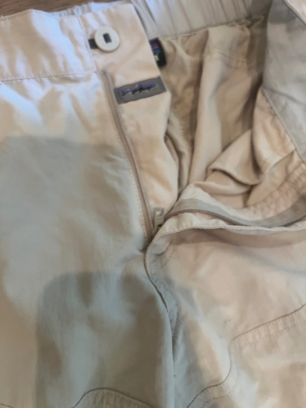 Patagonia Men's Light Beige Cargo Pants - Picture 4 of 5